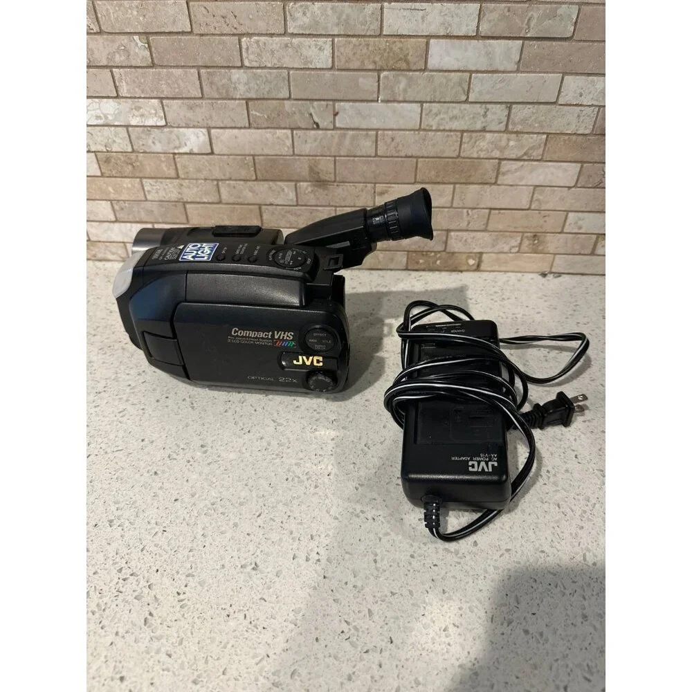 jvc gr-axm100‎